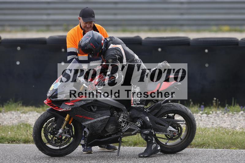 /09 19.04.2026  Caremotion get faster ADR/Gruppe gelb/34